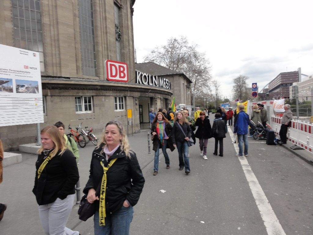 _mg_04_ankunft_der_gladbacherinnen