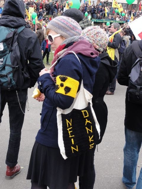 _nett_gestrickter_protest