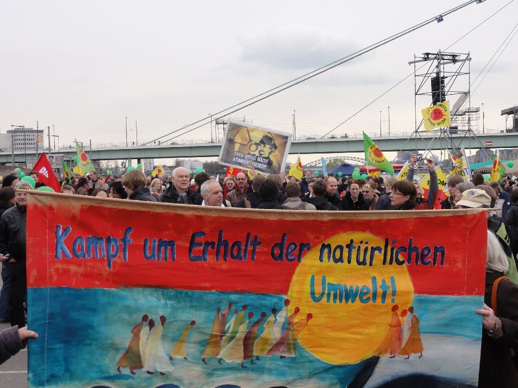_nett_kuenstlerisch