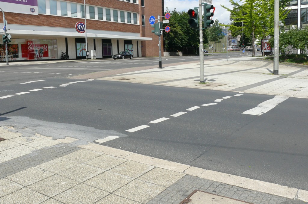 p1090208