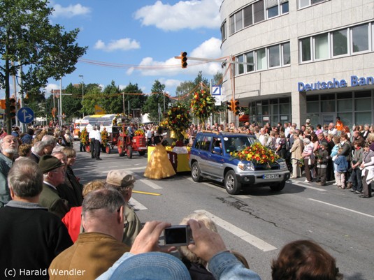 hw-blumenkorso-150.jpg