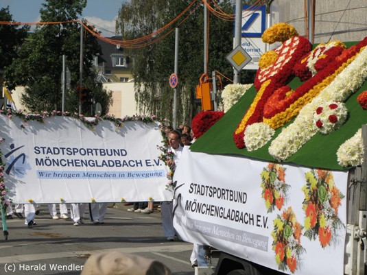 hw-blumenkorso-190.jpg